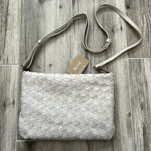 NWT - Madewell The Puff Crossbody Bag: Woven Leather Edition - White